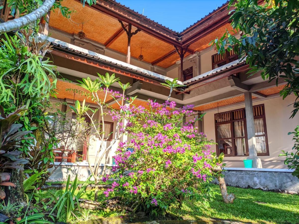 Indraprastha 2 Bungalow Ubud Buitenkant foto