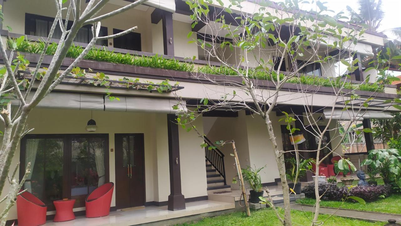 Indraprastha 2 Bungalow Ubud Buitenkant foto